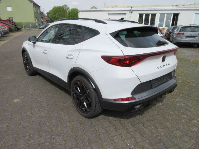 Cupra Formentor VZ 1.4 eHybrid DSG NAVI PANORAMA AHK LED 33.831 km 28.488 &euro; Bergkamen 59192