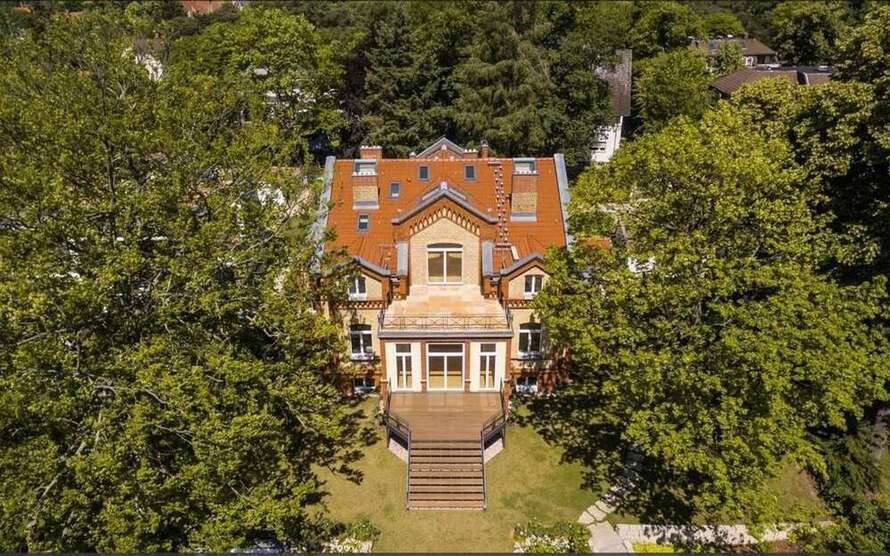 Haus zum Kaufen in Berlin 5.500.000 € 550 m²