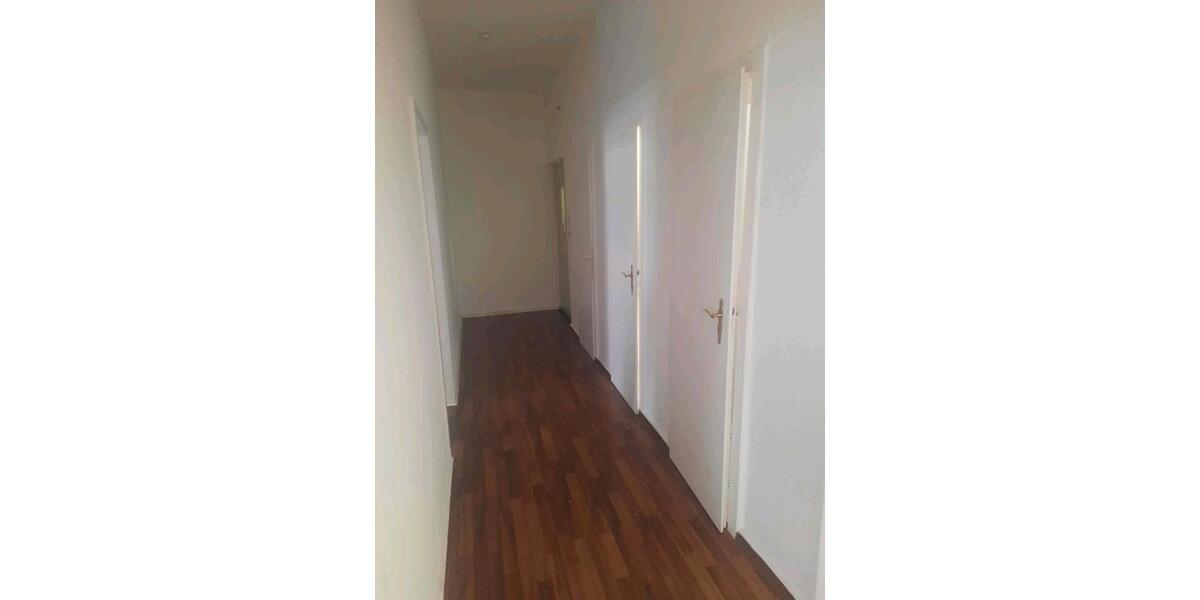 Etagenwohnung Ludwigshafen am Rhein Parkinsel - 1 Zimmer, 90 m&sup2;, 1.020&euro; | Angebot:26516345