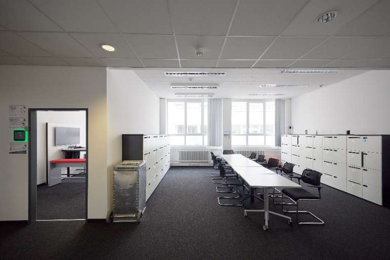 Büro in Stuttgart 8.151 € 1112 m²
