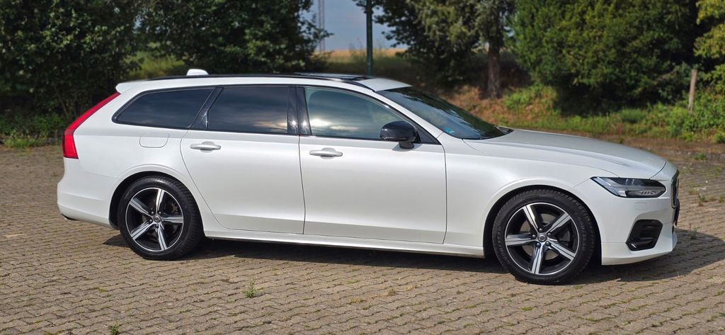 Volvo V90 199.985 km 21.490 &euro; Rainau 73492