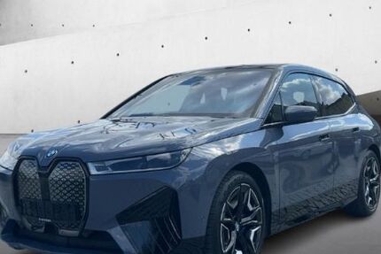BMW iX 28.300 km 59.900 € Berlin-Siemensstadt 13629