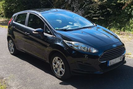 Ford Fiesta 102.000 km 6.750 &euro; Mönchengladbach 41066