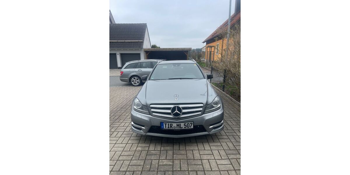 Mercedes-Benz C 300 232.000 km 9.500 &euro; Fuchsmühl 95689