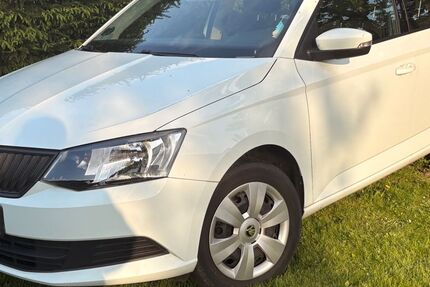 Skoda Fabia 93.524 km 7.700 &euro; Putbus 18581