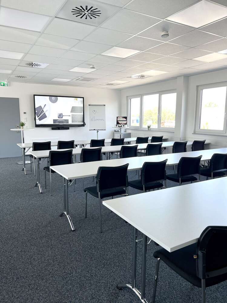 Büro in Neuenstadt am Kocher 10.350 € 57 m²