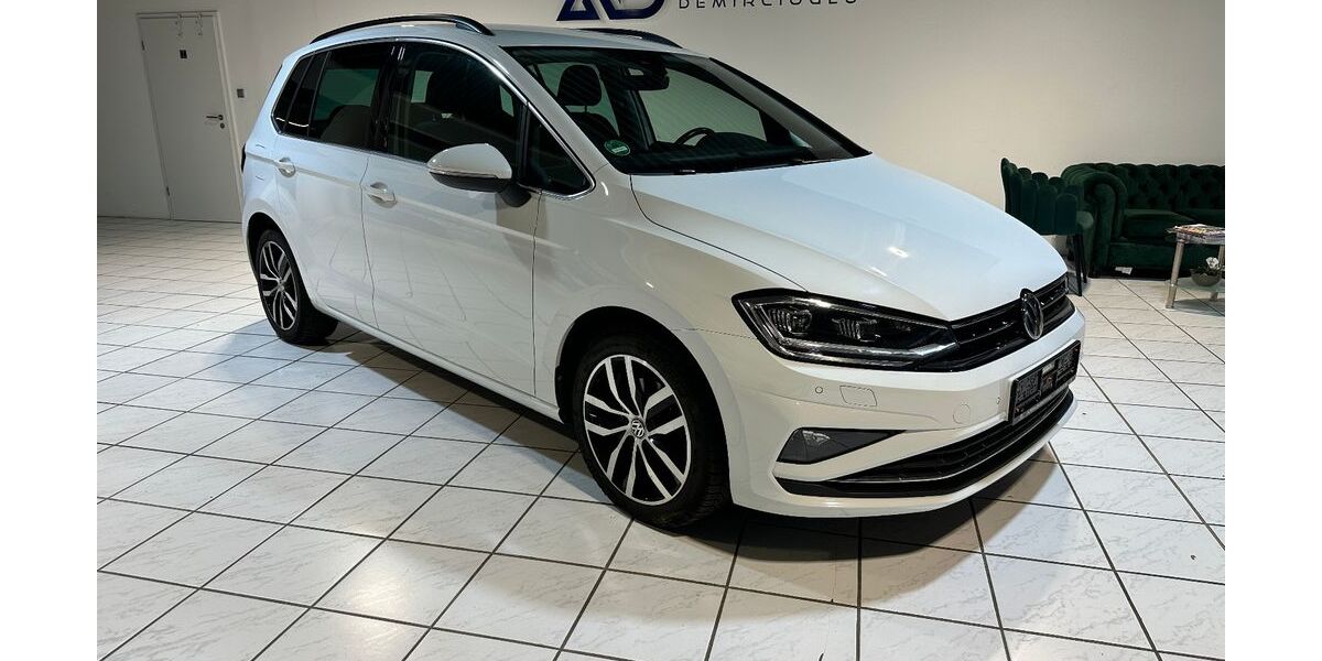 VW Golf Sportsvan 101.567 km 17.990 &euro; Schelklingen 89601