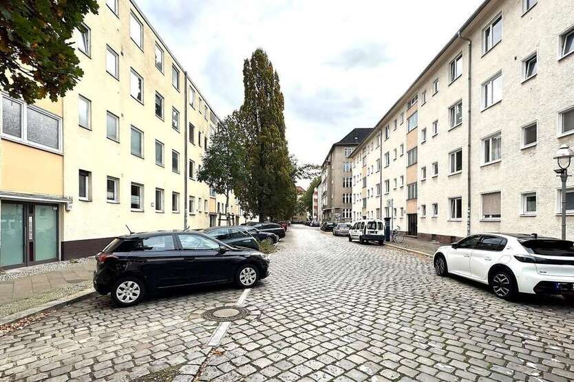 Wohnung zum Kaufen in Berlin 249.000 € 63.61 m² 2.5 zimmer