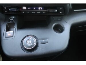 Opel Combo Life E Ultimate 37.750 km 23.990 &euro; Bad Endbach 35080