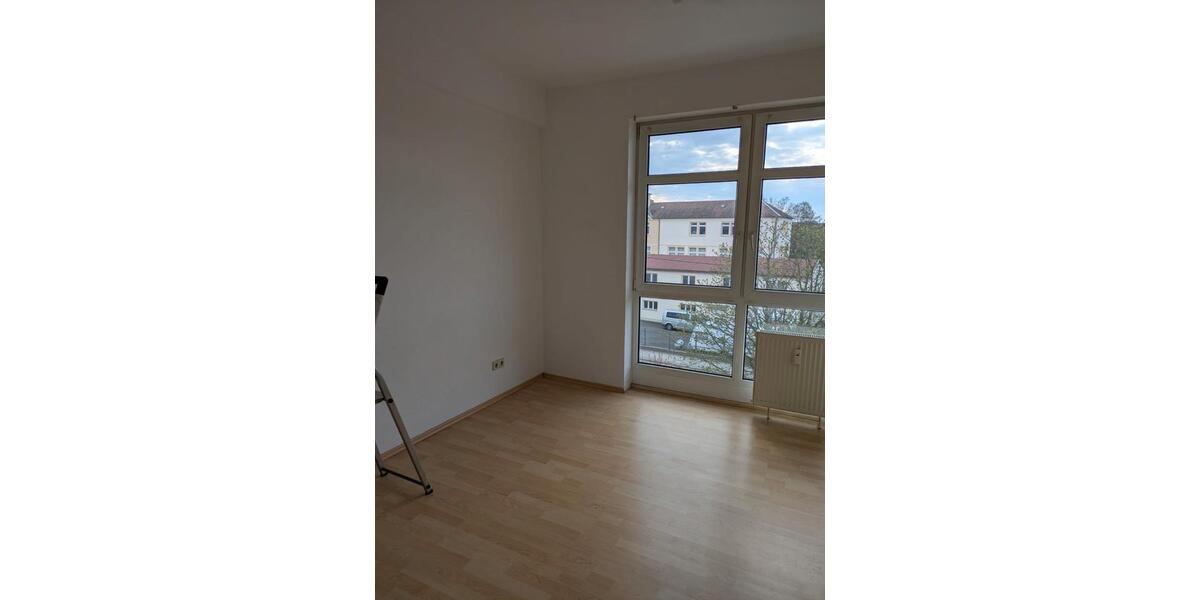 Etagenwohnung Pulsnitz - 2 Zimmer, 43 m&sup2;, 372&euro; | Angebot:26262685