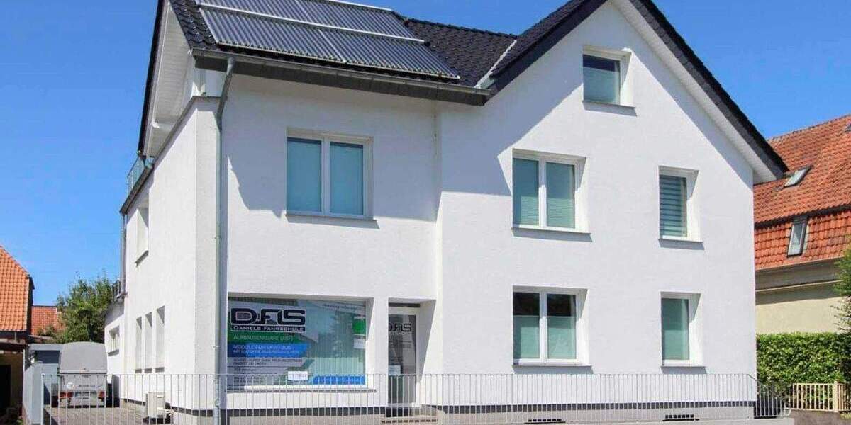 Gewerbeeinheit mit Top-Sichtlage - vielseitig nutzbar & hochwertig ausgestattet zimmer