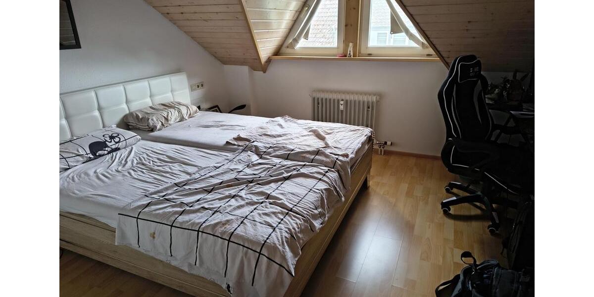 Dachgeschoßwohnung Volkertshausen - 2.5 Zimmer, 70 m&sup2;, 250.000&euro; | Angebot:26889109