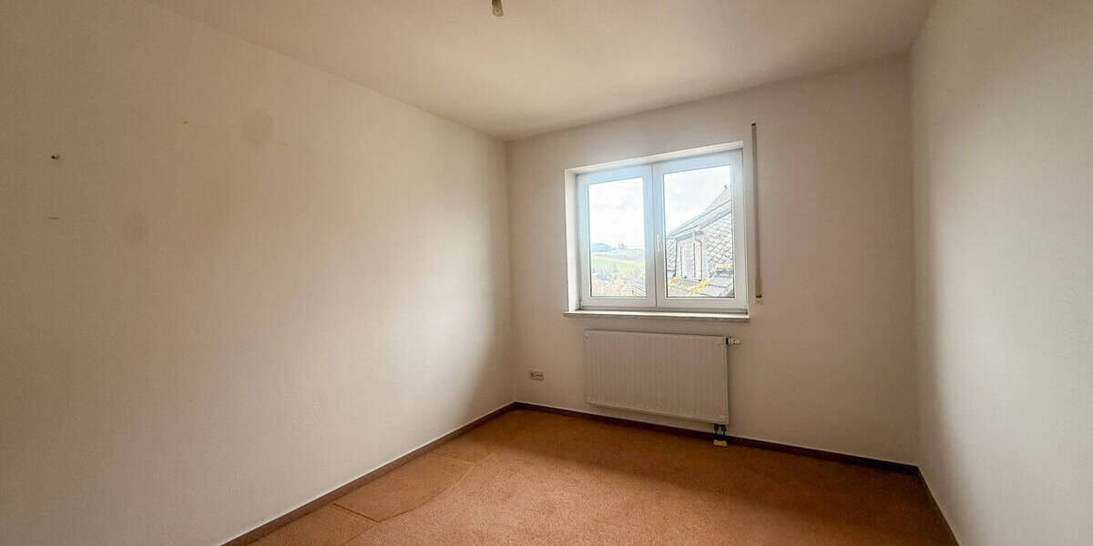 Etagenwohnung Schwarzenberg OT Grünstädtel Bermsgrün - 3 Zimmer, 74 m&sup2;, 85.000&euro; | Angebot:26141607