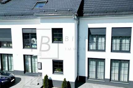Haus zum Kaufen in Krumbach 1.299.000 € 364 m² 18 zimmer