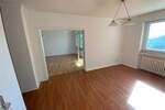 Etagenwohnung Wiesbaden Klarenthal - 3 Zimmer, 106 m&sup2;, 1.130&euro; | Angebot:24779986
