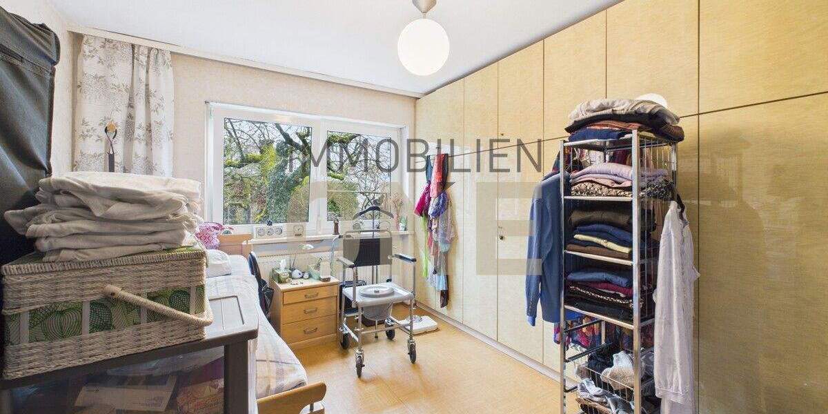 Mehrfamilienhaus, Wohnhaus Pentling - 9 Zimmer, 160 m&sup2;, 735.000&euro; | Angebot:24621352