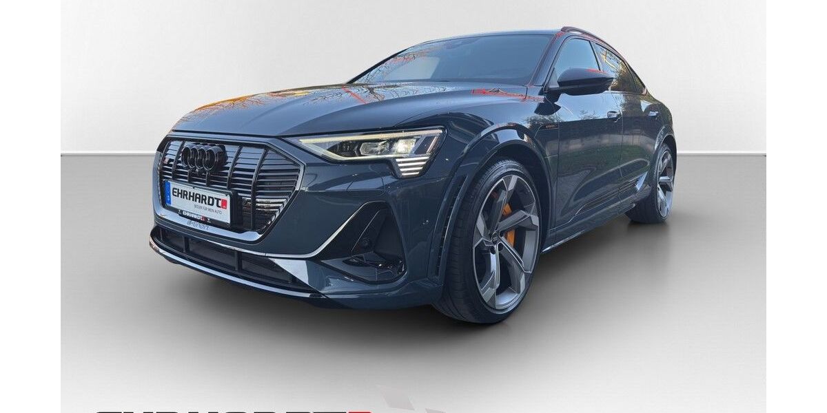 Audi e-tron 43.790 km 47.980 € Erfurt 99099