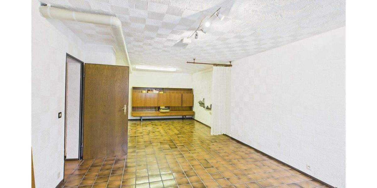 Einfamilienhaus Bruch - 4 Zimmer, 292 m&sup2;, 349.000&euro; | Angebot:25662315