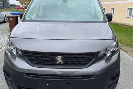 Peugeot Partner 136.444 km 7.990 € Eging am See 94535