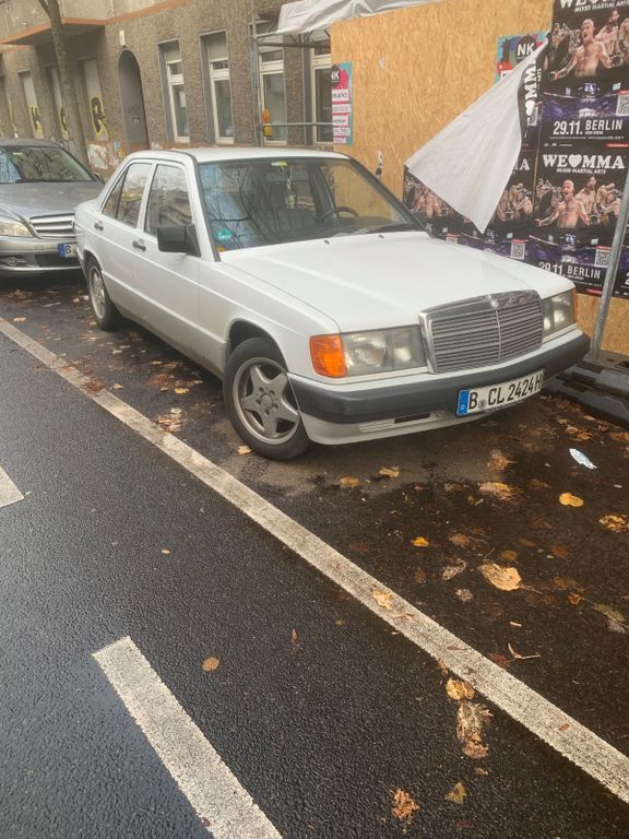 Mercedes-Benz 190 171.460 km 10.999 € Berlin 12349