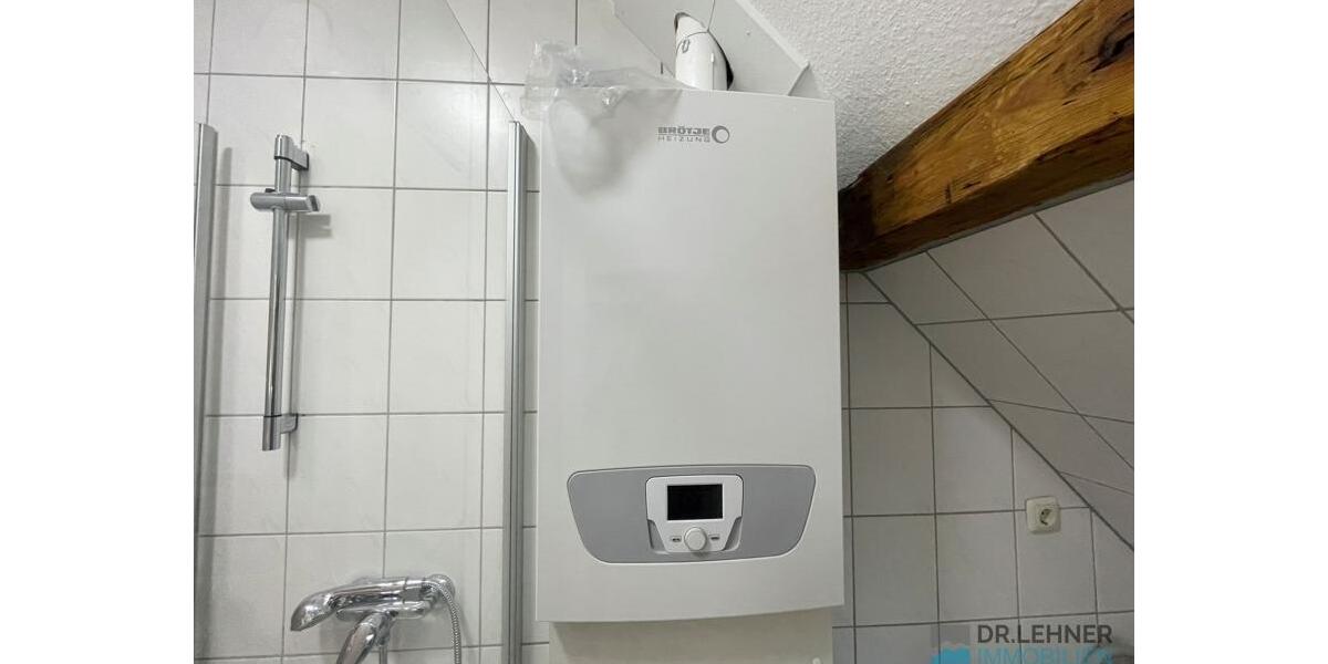 Dachgeschoßwohnung Arneburg - 3 Zimmer, 60 m&sup2;, 540&euro; | Angebot:25903053