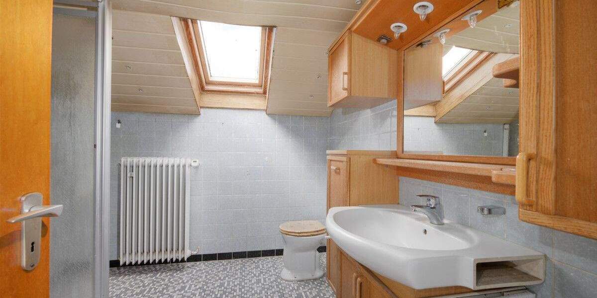 Einfamilienhaus Remchingen-Nöttingen Nöttingen - 5 Zimmer, 187 m&sup2;, 460.000&euro; | Angebot:24873997