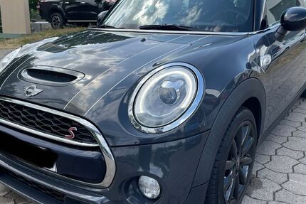 Mini Cooper SD 168.800 km 10.990 € Trappenkamp 24610