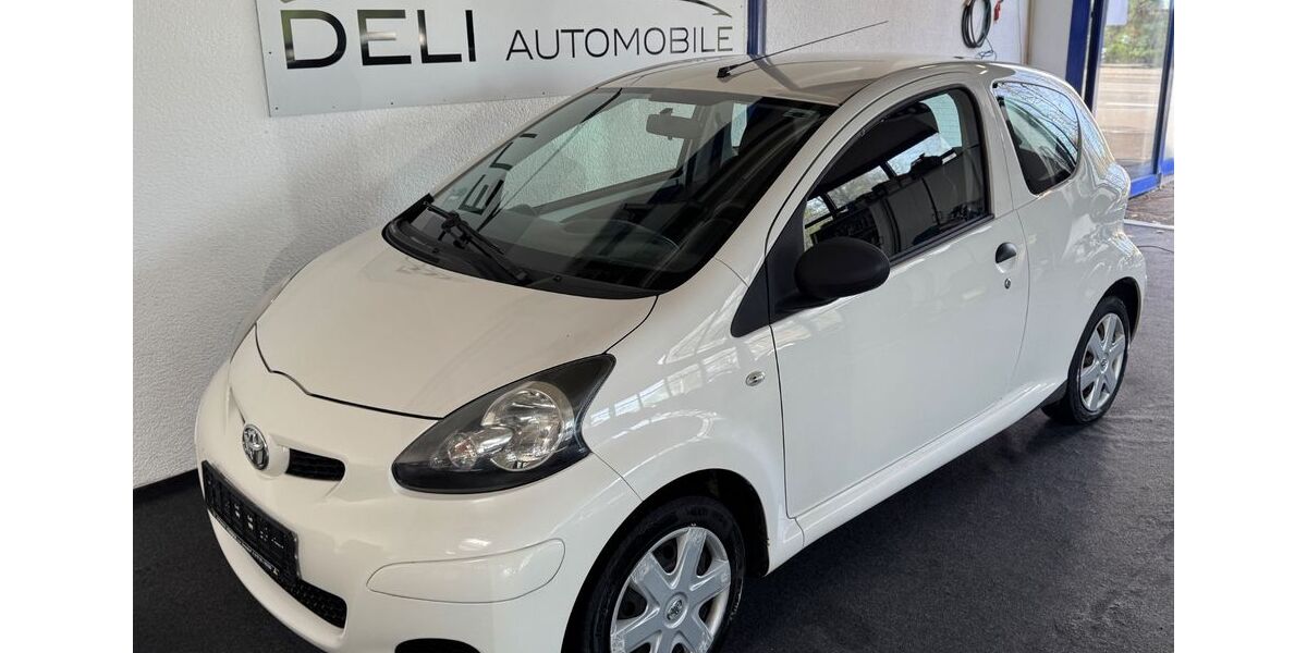 Toyota Aygo (X) 200.000 km 2.490 &euro; Krauchenwies 72505