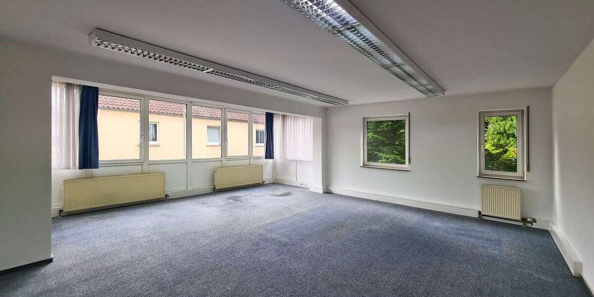 Büro in Korntal 398.000 € 182 m² zimmer