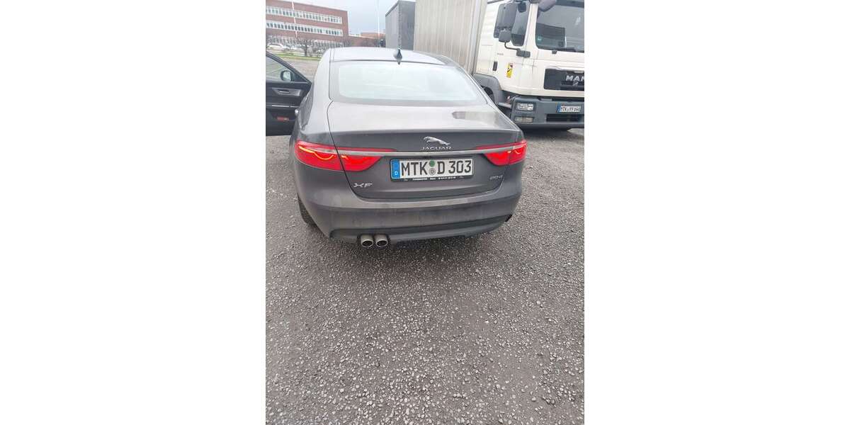Jaguar XF 160.000 km 12.900 &euro; Flörsheim 65439