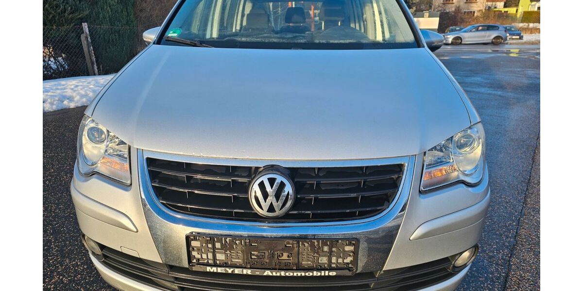 VW Touran 320.000 km 3.890 &euro; Chemnitz 09120