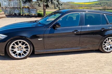 BMW 320 89.900 km 12.500 &euro; Wanderath 56729