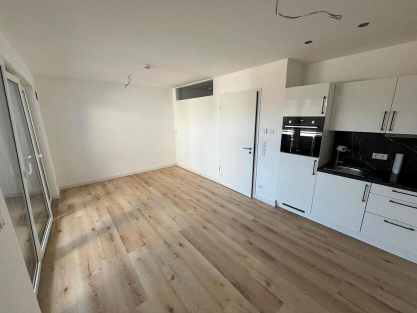 neuwertige Single-Wohnung mit Einbauküche in Osnabrück