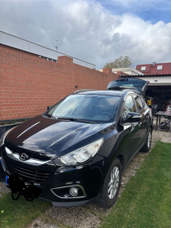 Hyundai ix35 220.000 km 7.400 € Fürth 90768