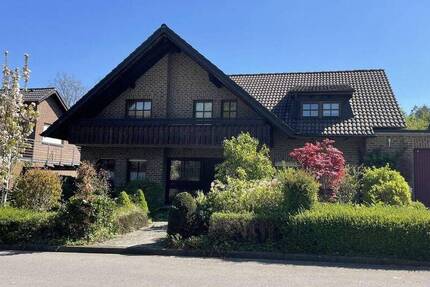 Haus Roetgen-Rott Rott - 8 Zimmer, 240 m&sup2;, 639.000&euro; | Angebot:26447676