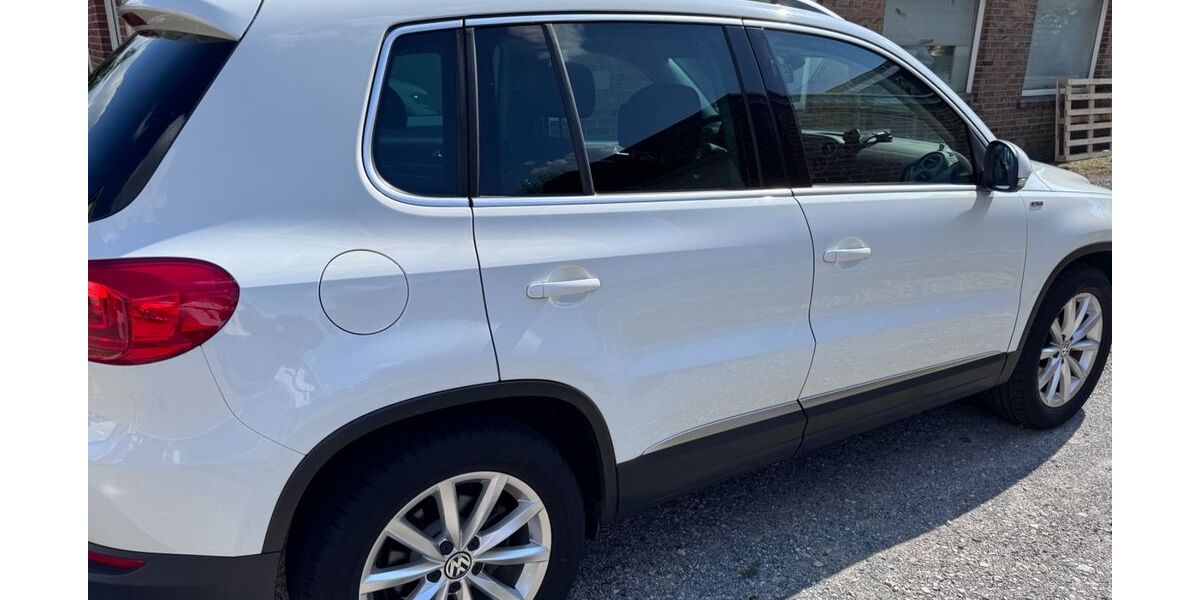 VW Tiguan 66.500 km 14.500 &euro; Gütersloh 33335