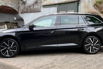 Skoda Superb 118.000 km 18.900 &euro; Saarbrücken 66117