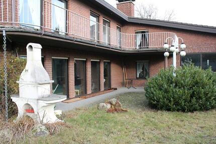 Arbeiten und Wohnen, großzügige Villa zur gewerblichen Nutzung