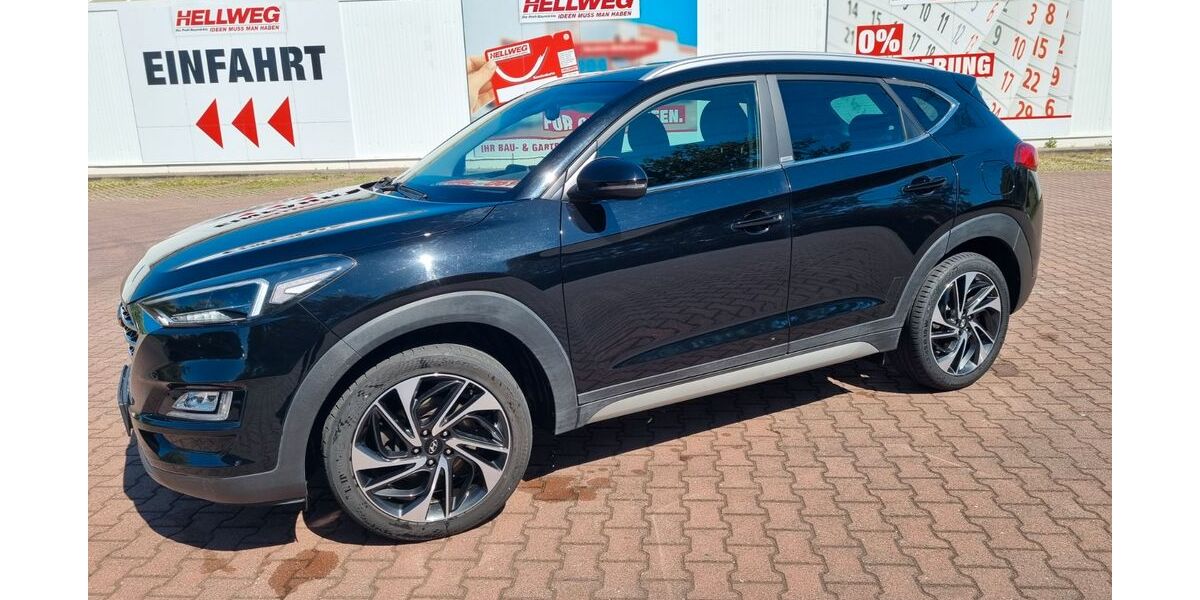 Hyundai TUCSON 61.400 km 19.800 &euro; Halle/S. 06132