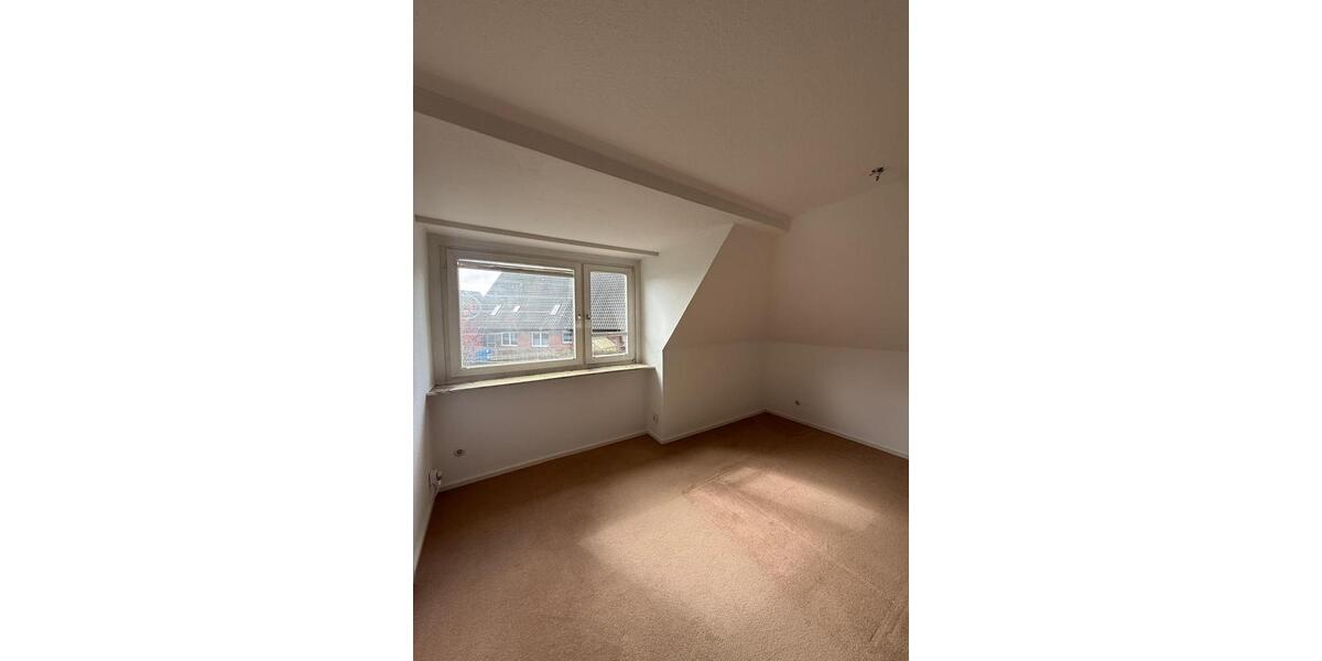 Einfamilienhaus Leer (Ostfriesland) - 3 Zimmer, 119 m&sup2;, 893&euro; | Angebot:25978608