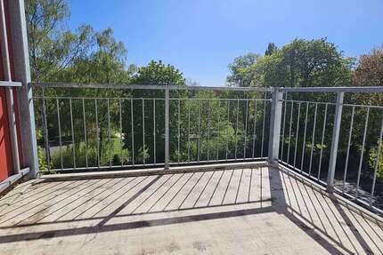 Zimmer Chemnitz Bernsdorf - 6 Zimmer, 1.140&euro; | Angebot:26625429