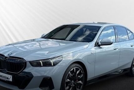 BMW 550 15.967 km 75.890 &euro; Rüsselsheim 65428