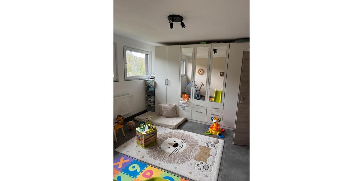 Dachgeschoßwohnung Finnentrop - 3 Zimmer, 62 m&sup2;, 520&euro; | Angebot:26250355