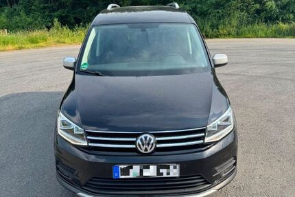 VW Caddy 182.600 km 14.990 &euro; Vlotho 32602