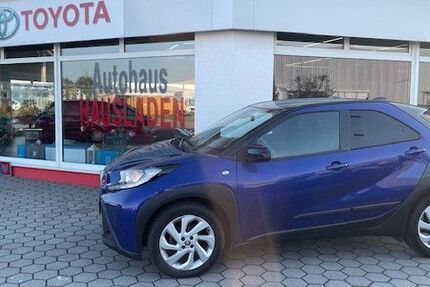 Toyota Aygo (X) 25.700 km 13.900 &euro; Cham 93413