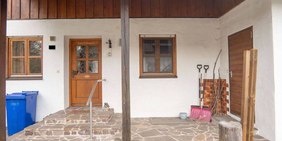 Doppelhaushälfte Tüßling - 6 Zimmer, 186 m&sup2;, 550.000&euro; | Angebot:26358838