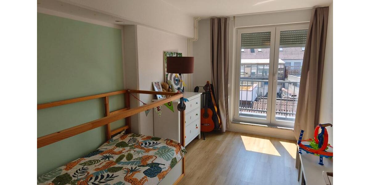 Etagenwohnung Dillingen (Saar) - 5 Zimmer, 134 m&sup2;, 210.000&euro; | Angebot:27118243