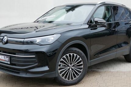 VW Tiguan 12.000 km 37.831 &euro; Beverungen 37688