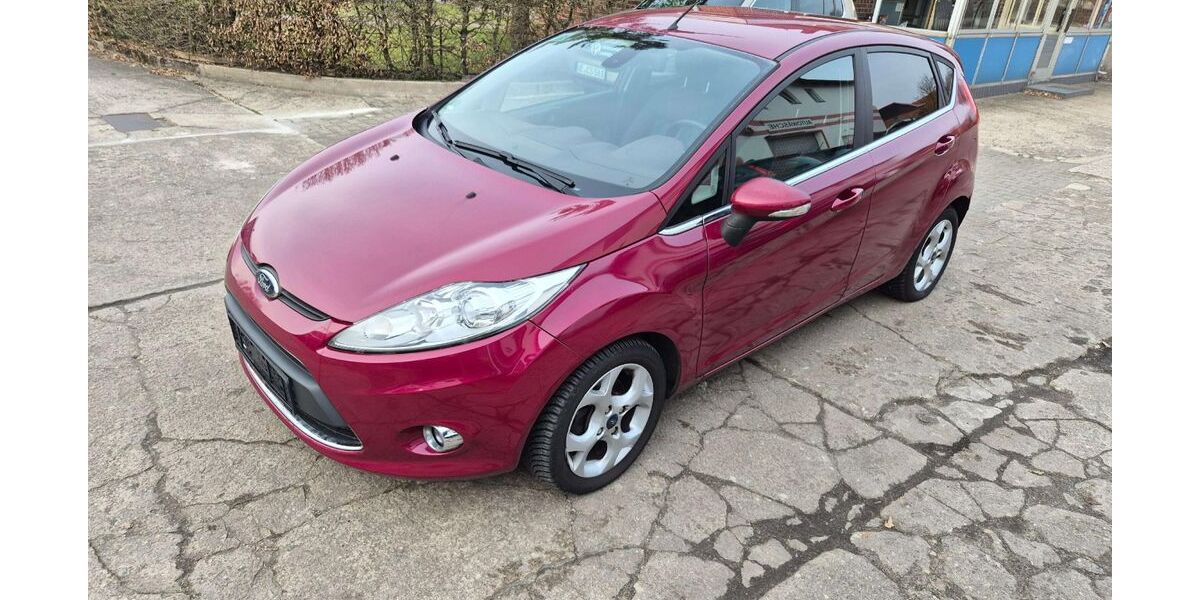 Ford Fiesta 270.000 km 1.690 &euro; Himbergen 29584