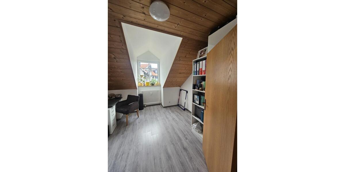 Dachgeschoßwohnung Peißenberg - 3 Zimmer, 79 m&sup2;, 355.000&euro; | Angebot:26876842